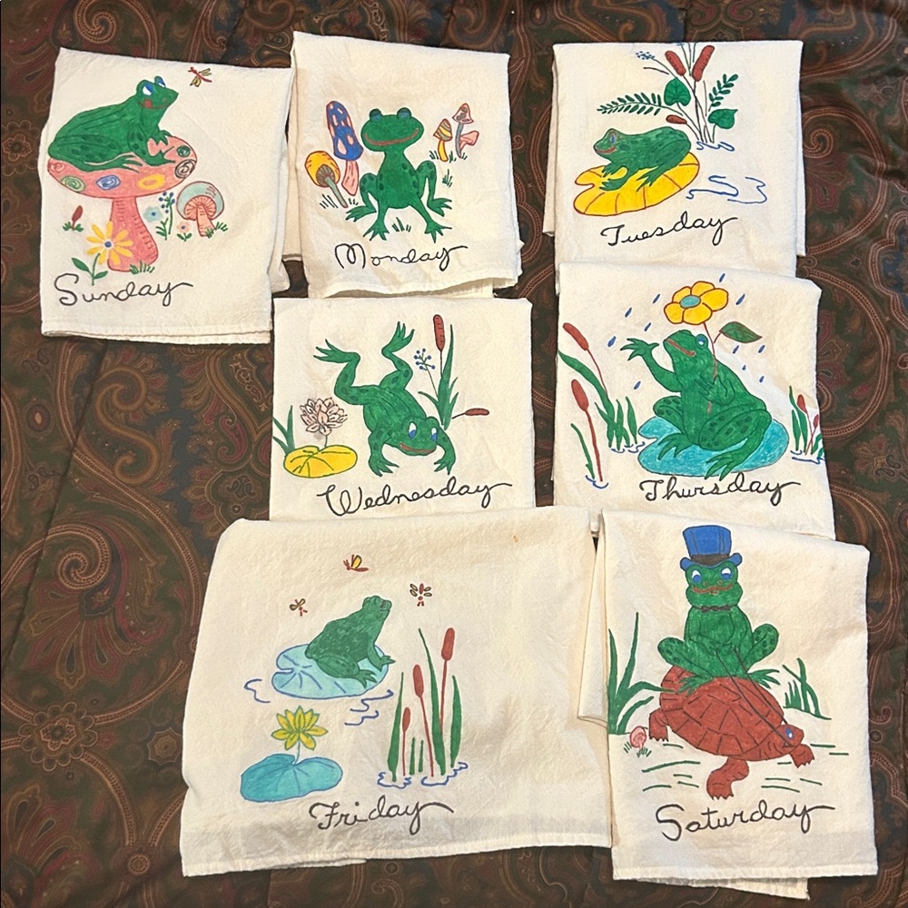 Vintage frog kitchen towels